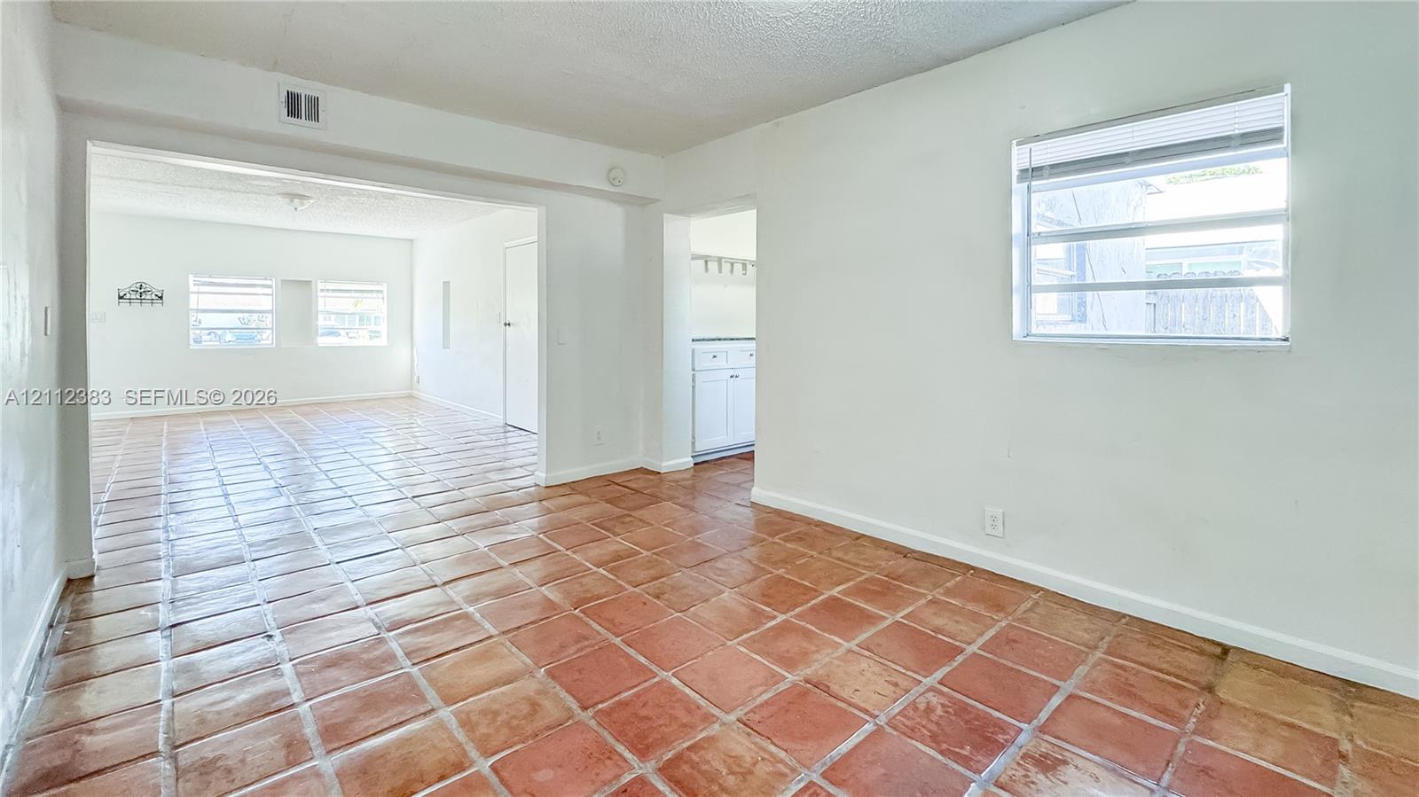 5319 Lake Boulevard gallery image #7
