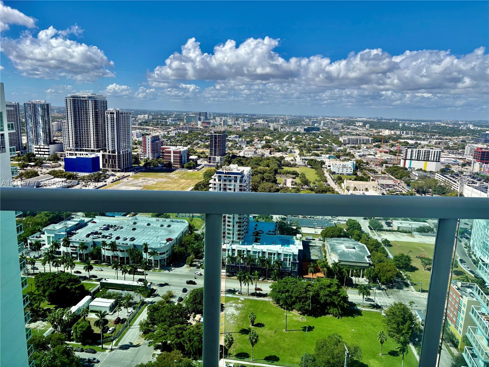 1800 N Bayshore Drive - Property Photo