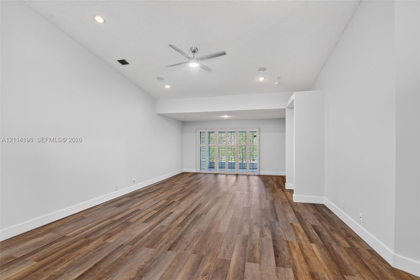 85 Sausalito Drive gallery image #10