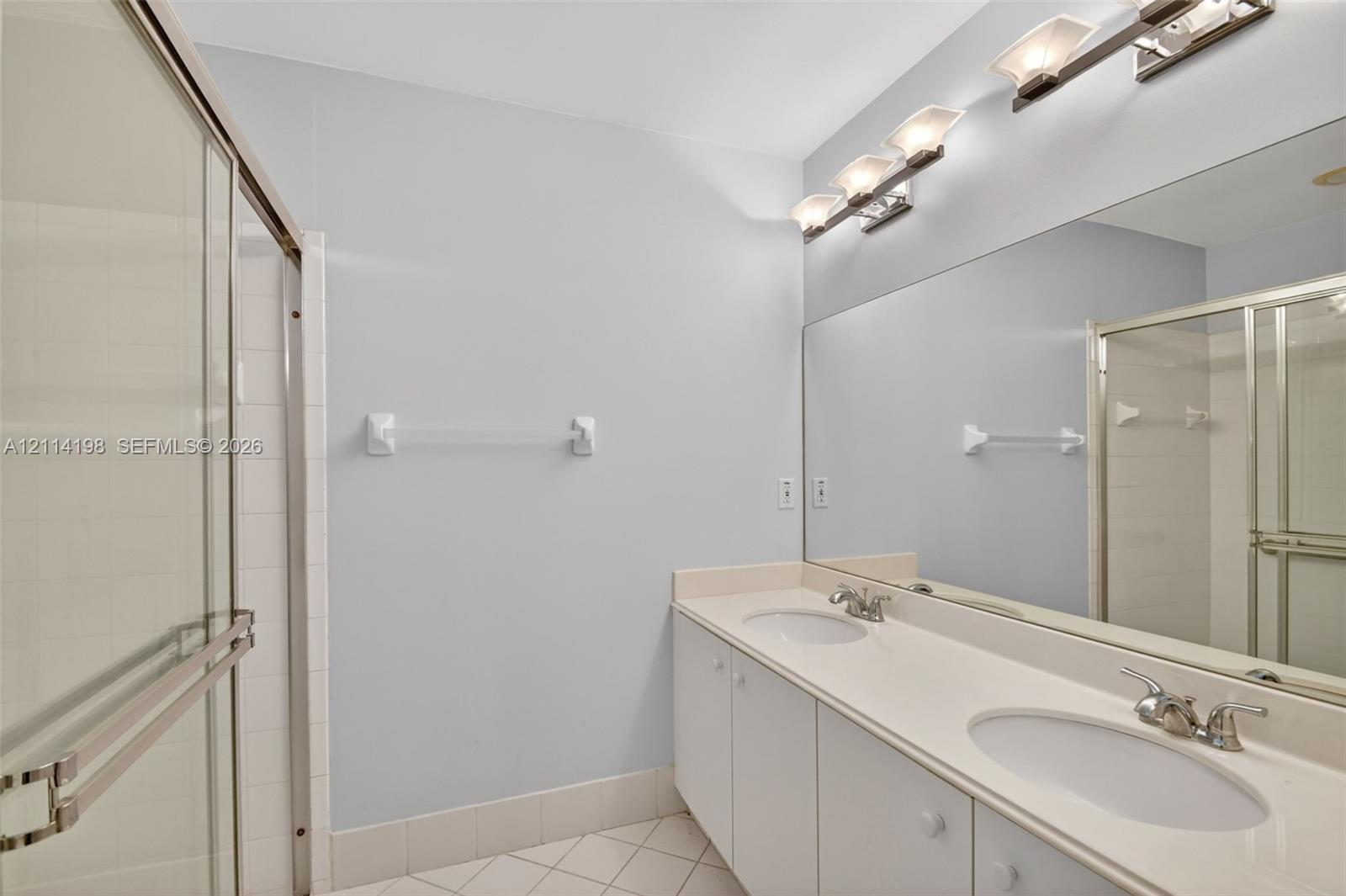 85 Sausalito Drive gallery image #18