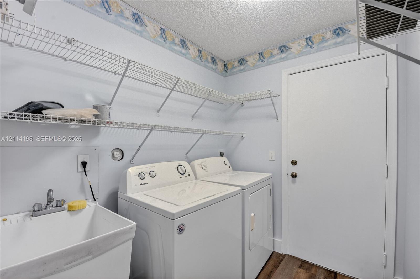 85 Sausalito Drive gallery image #26
