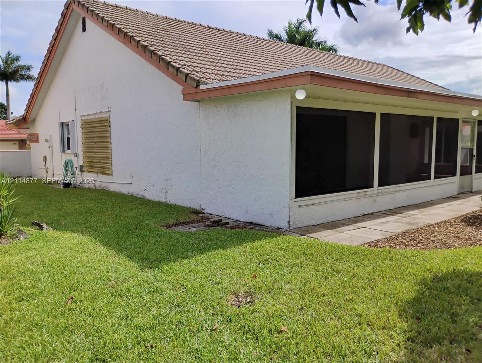 9735 Sun Pointe Drive gallery image #38